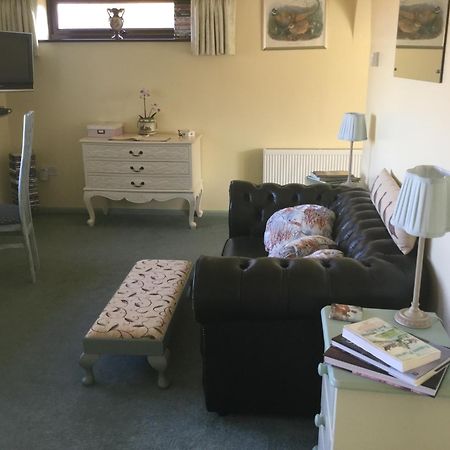 Pheasant Suites Colchester Ngoại thất bức ảnh